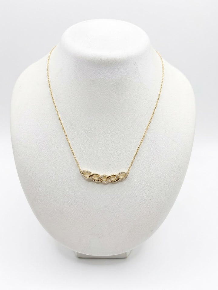 9ct chain with diamond pendant