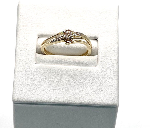 10ct ladies diamond ring