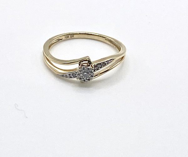 10ct ladies diamond ring