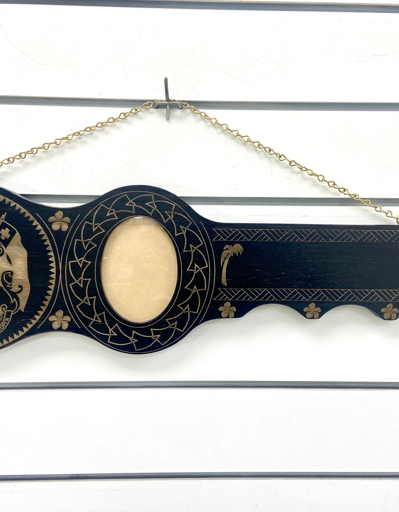 21st key Tongan shield design.