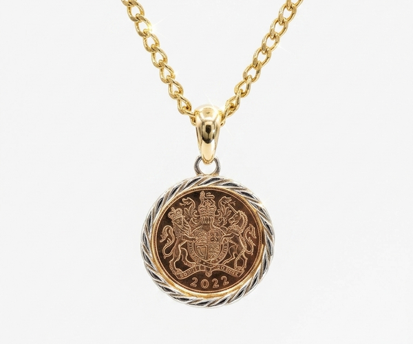 Quarter sovereign pendant