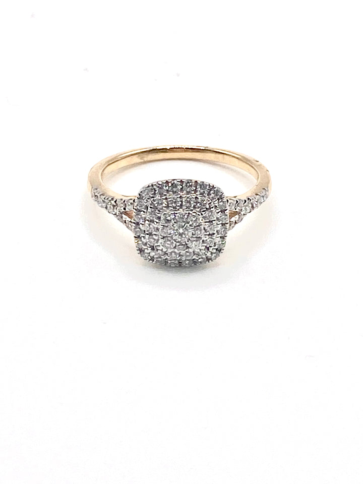 9ct Ladies diamond ring