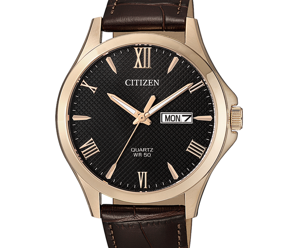 Citizen Men’s Leather strap watch