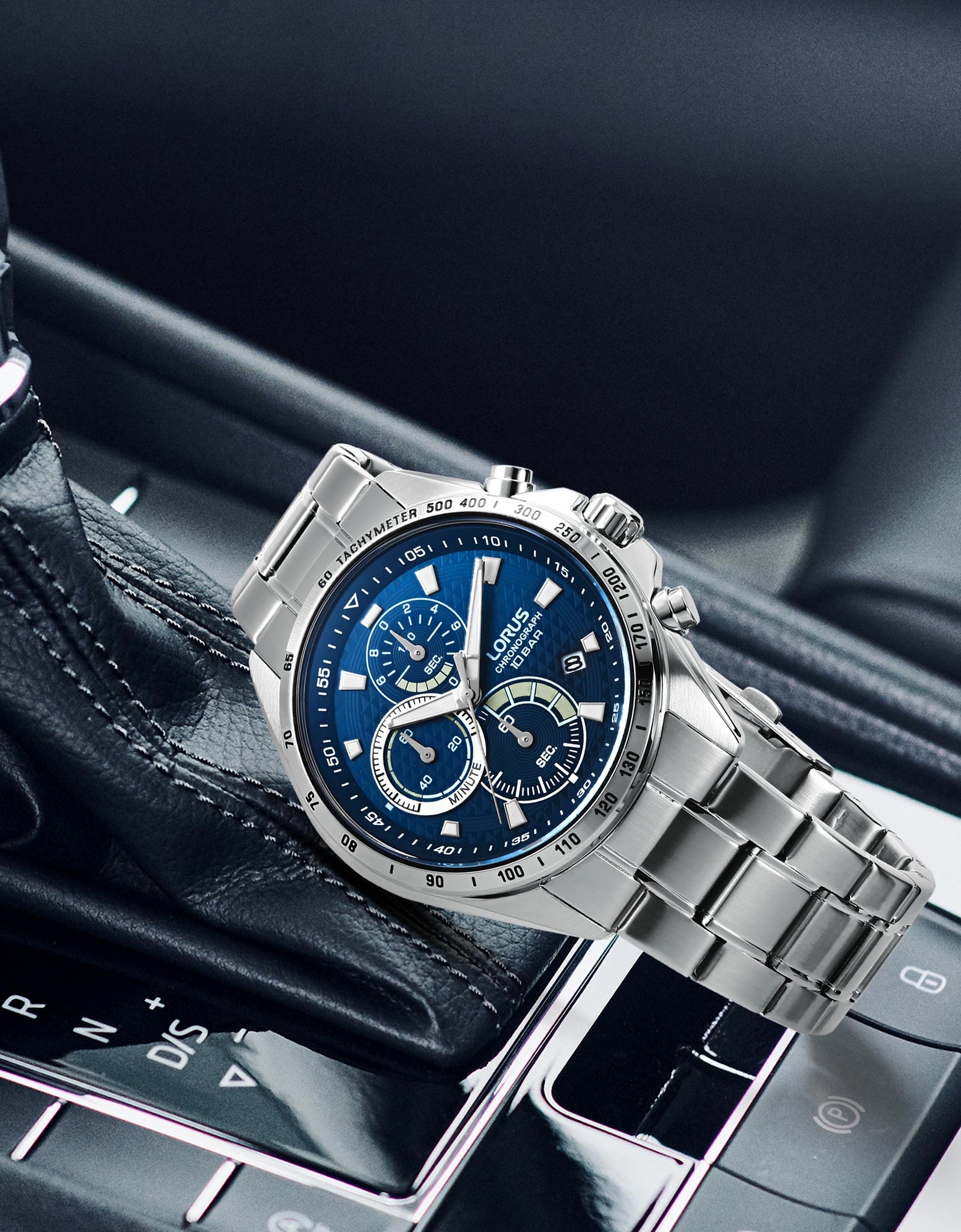 Lorus Men’s chronograph watxh RM353Hx-9