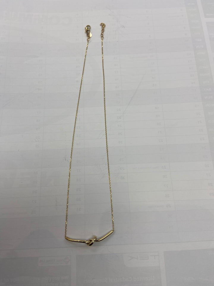 9ct twist pendant and chain