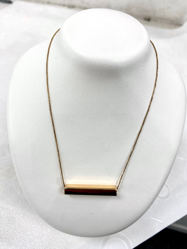 9ct chain with pendant